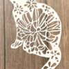 猫に咲いた花の切り絵